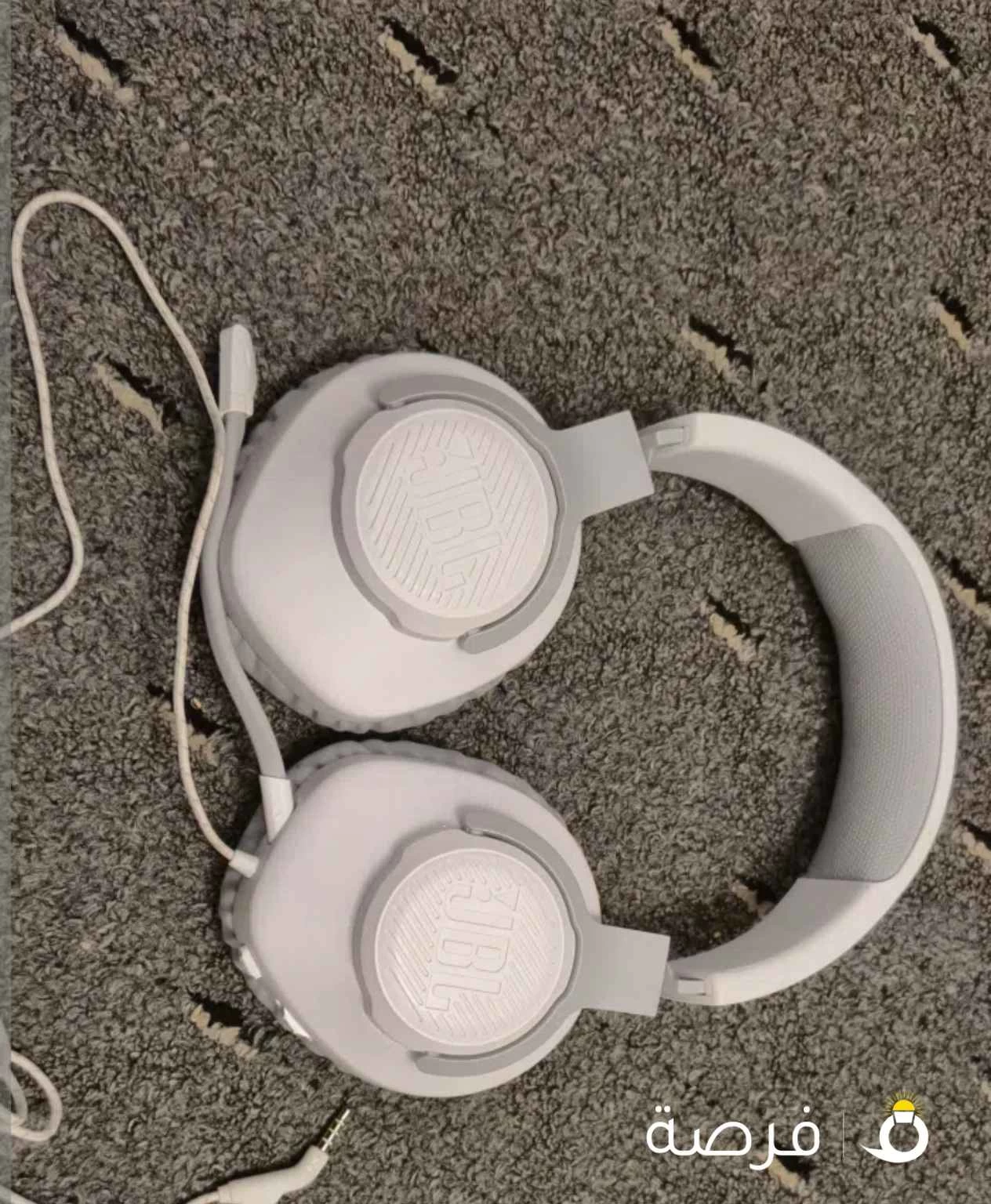 JBL Quantum 100 Gaming Headphones.