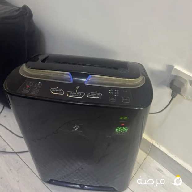 جهاز منقي الهواء ويشفط الرائحة الكريهة