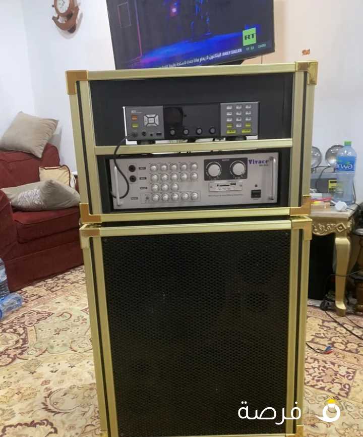 جهاز مشغل الموسيقي مع مكسر امبلفير وصندوق سماعات الميكات وير لس صناعه كوري