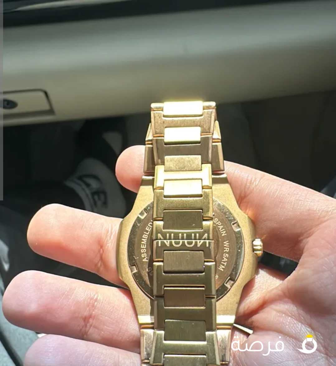 ساعه NUUN للبيع