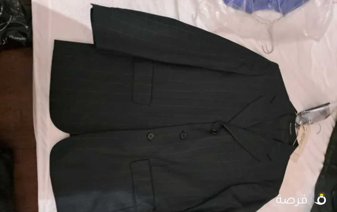 بدله ريدالي إيطالي اللون اسود مزخرف من شركه زيجونا قياس 50 خام ناعم جدا مع البنطلون جديده لم تستعمل