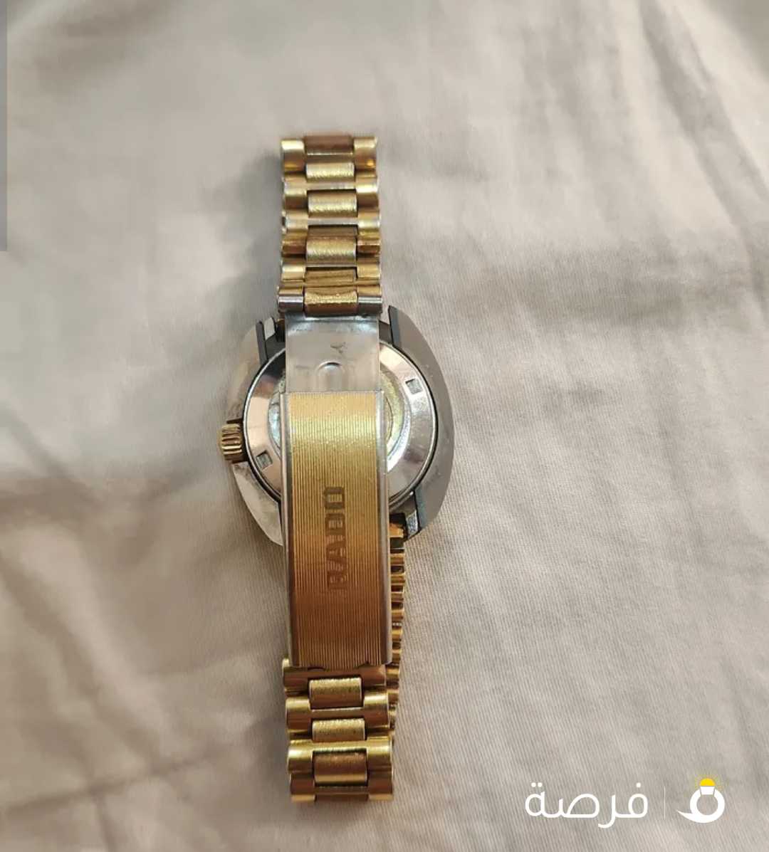 للبيع ساعتين