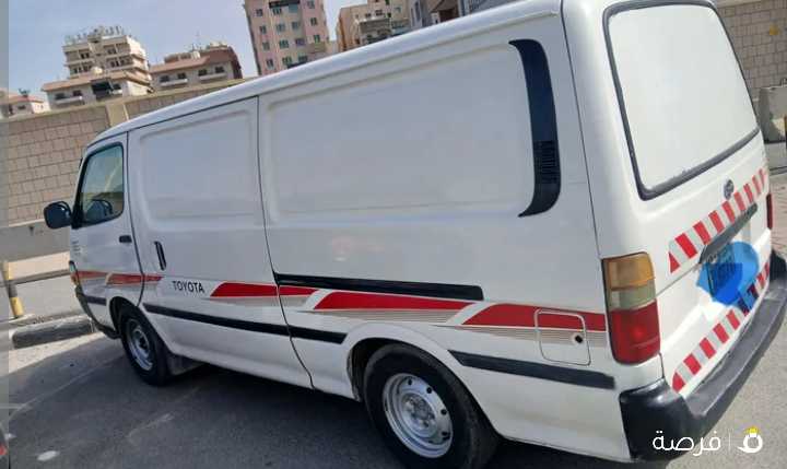 للبيع باص تيوتا مقفل تقفيس مكينه تبديل رتيتر وتواير ومجمع سكان وطربط بوره جديده وصبغ عام