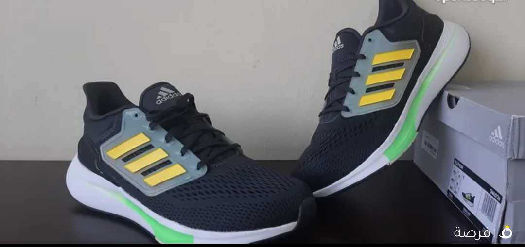 جوتي اديداس جديد واصلي للبيع مقاس 44