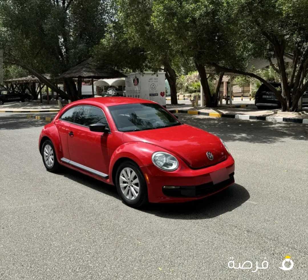 للبيع فولكسفاغن بيتل موديل 2013 بحاله الوكاله