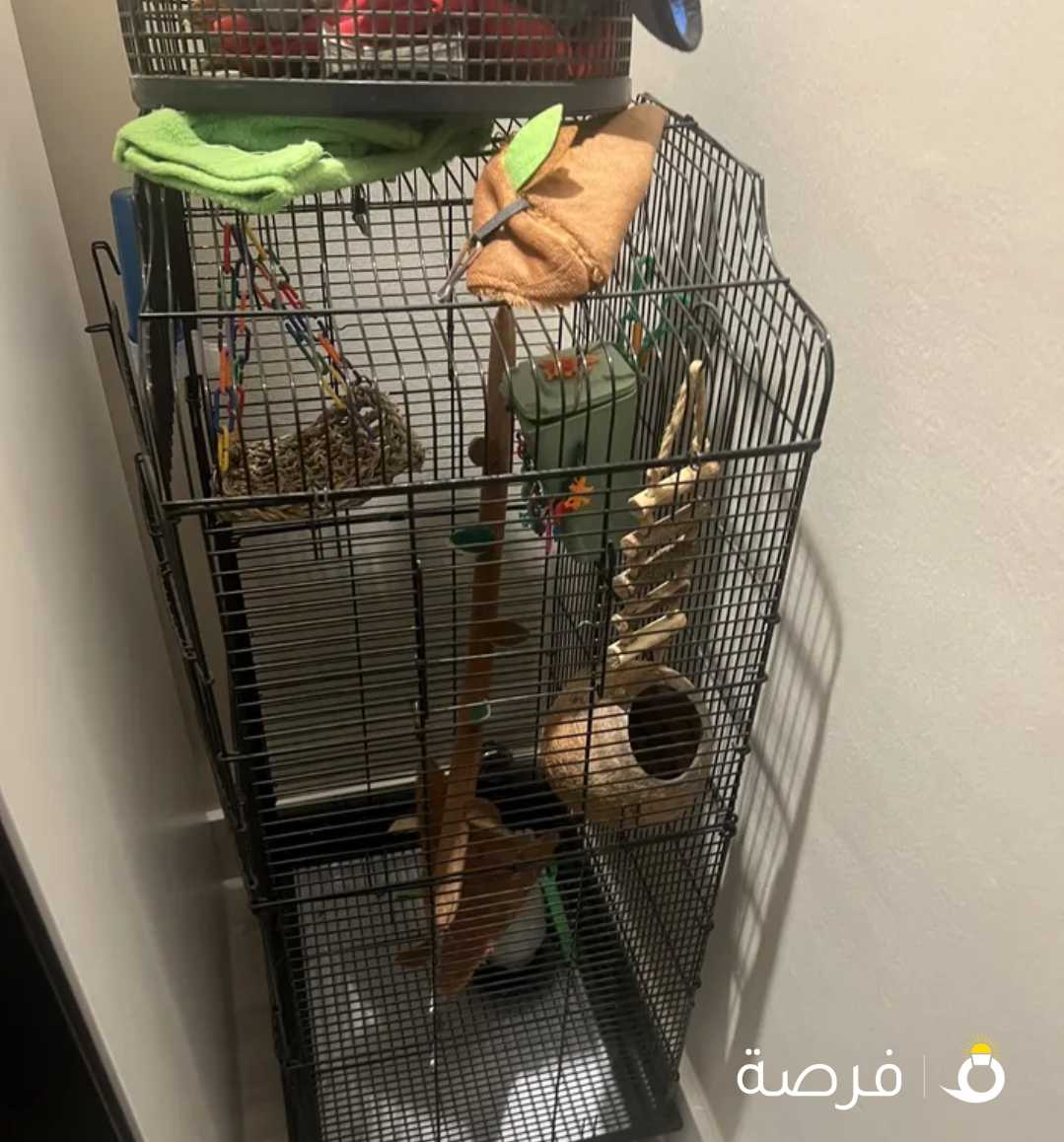 للبيع قفص كبير