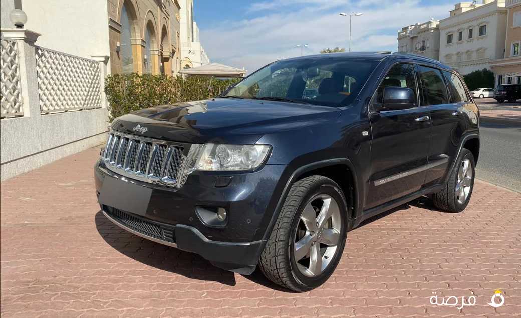 Grand Cherokee 2012 Overland (luxury)