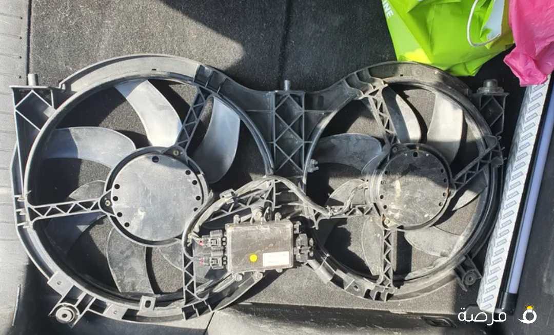 للبيع مجموعه قطع غيار اصليه لمجموعه سيارات