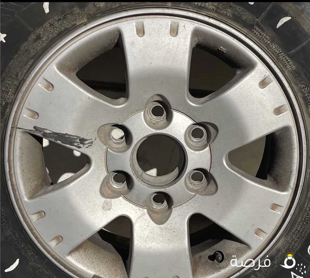 جنط واحد لباجيرو للبيع