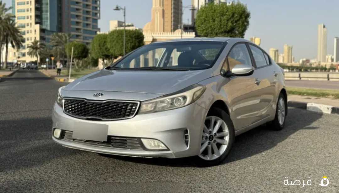 للبيع كيا سيراتو موديل 2018 بحاله ممتازة جدا