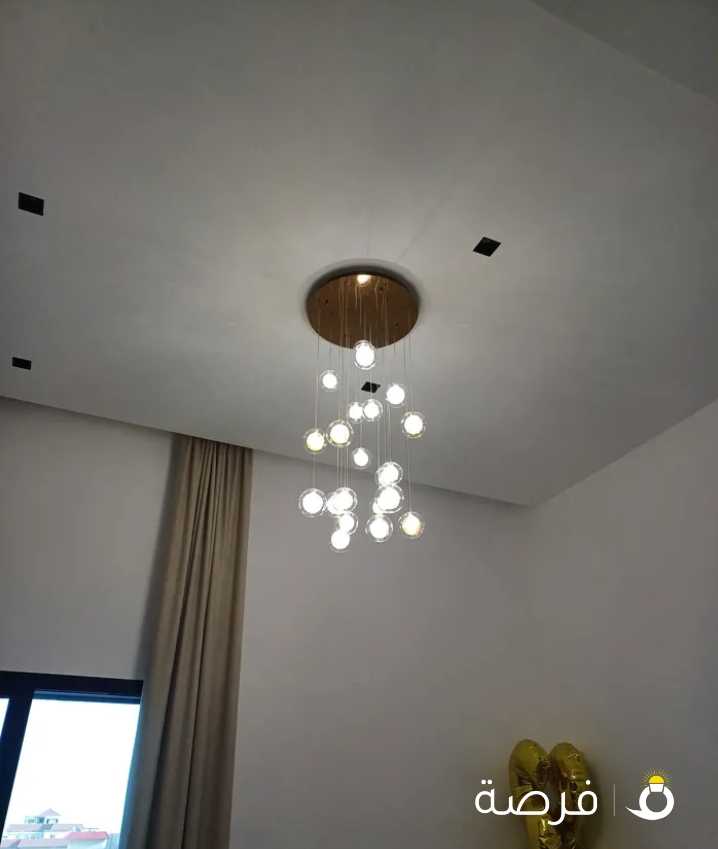 فني كهربائي باكستاني وصيانه تركيبات سبوت لايت الثريات تمديد منازل