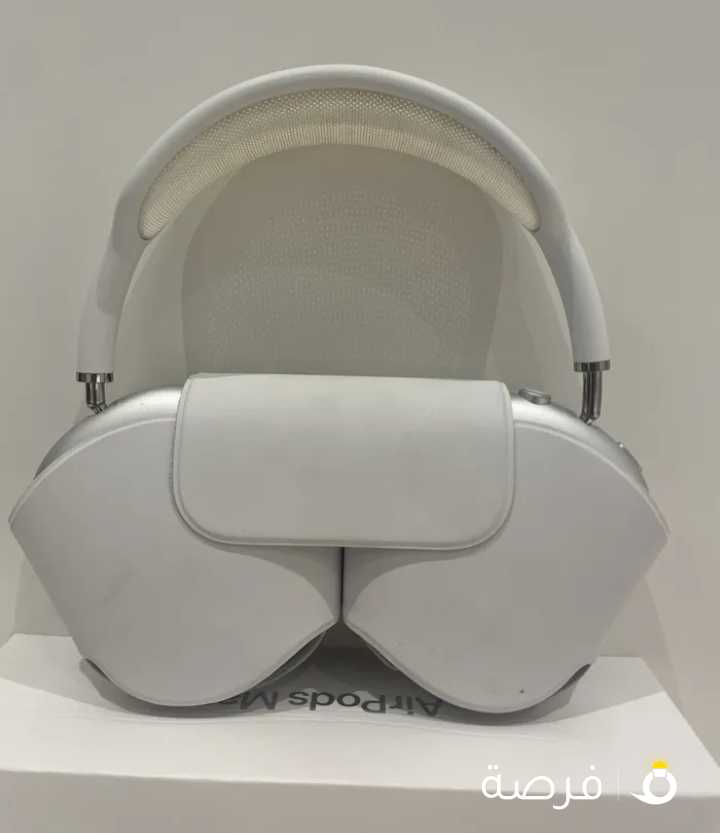 Slightly used , very good noise cancellation

Good condition