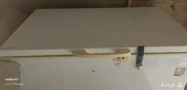 ديب فريزر نظيف للبيع