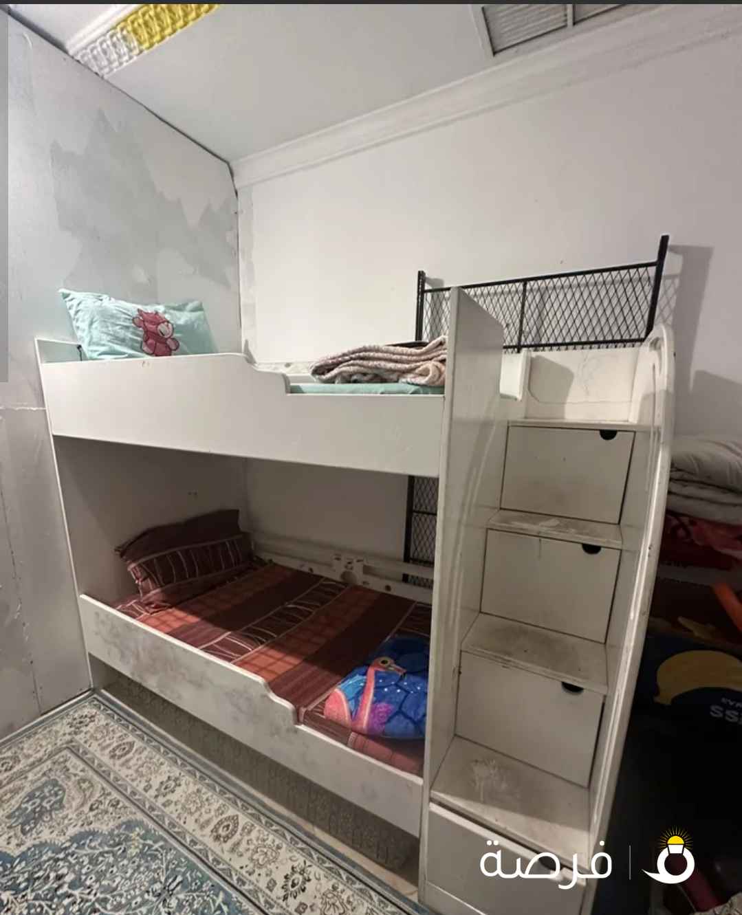 سرير دورين ودولاب للبيع بحاله جيده