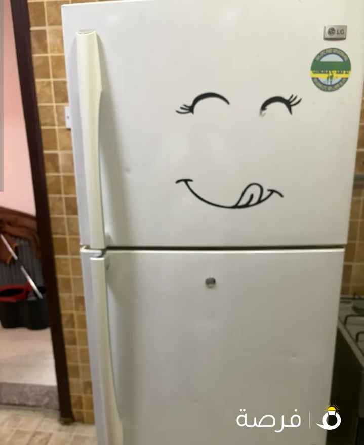 ثلاجه 19 قدم حالتها ممتازه