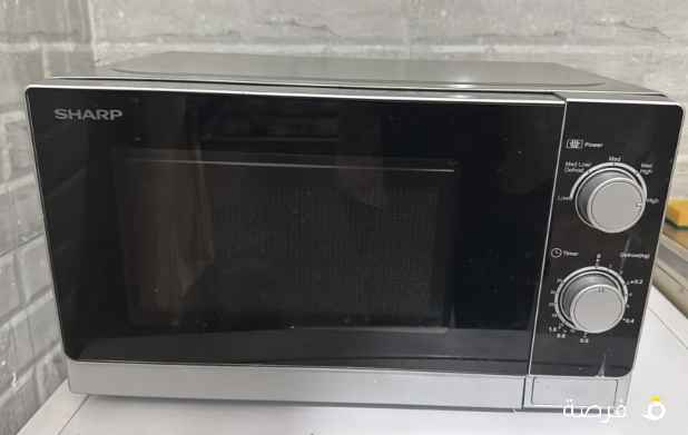 ميكرووووويف شارب صغير بحالة الجديد استعمال شهرين فقط