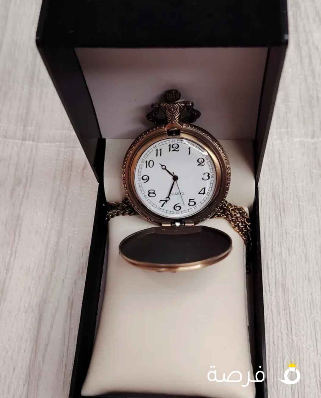 ساعة جيب كلاسيكية جديدة مع الحافظة