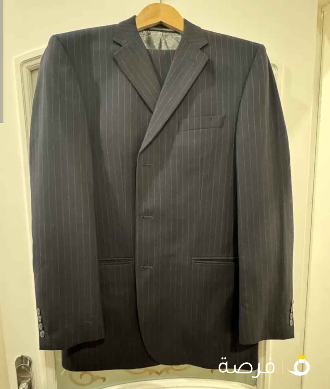 Pierre Cardin Brown striped Suit, from UK بدلة بيير كاردان بنية مخططة، من المملكة المتحدة