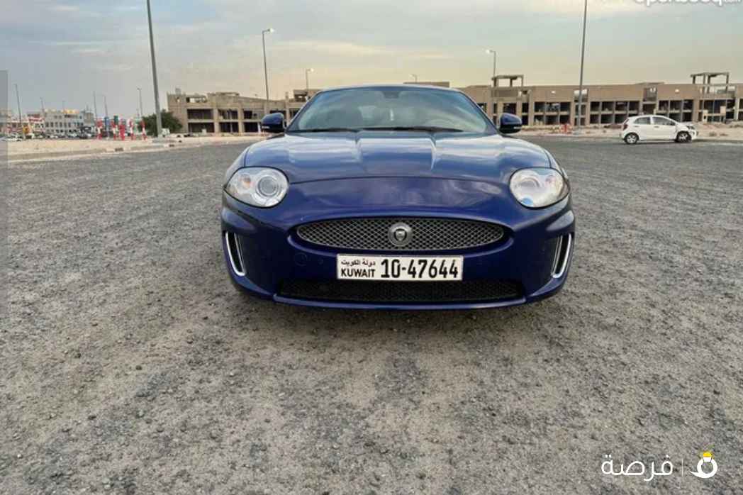 جاكوار XK8 بحالة الوكالة