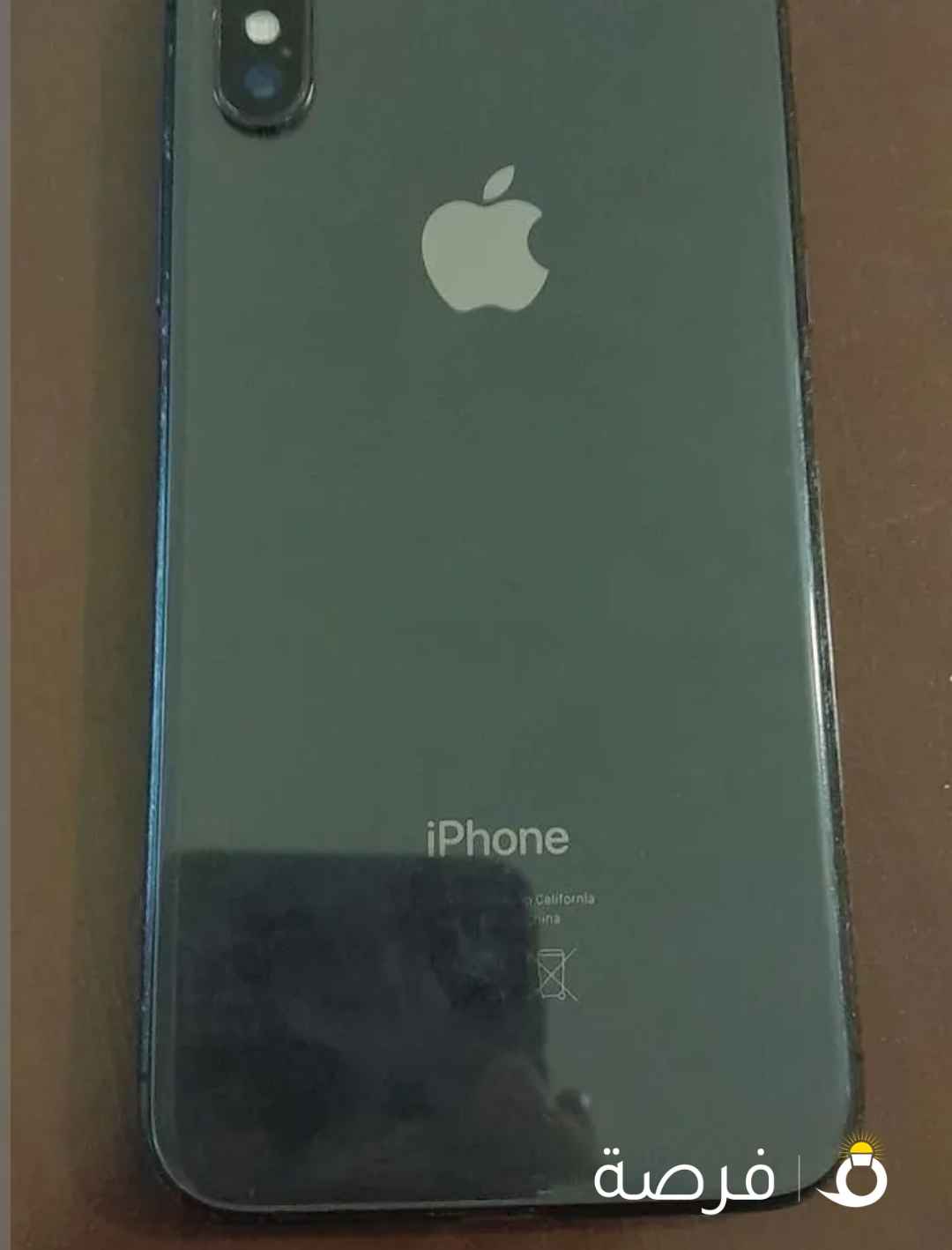 للبيع ايفون X الايفون نظيف البطاريه 100 مبدله بطاريه وشاشه السعر 50دينار