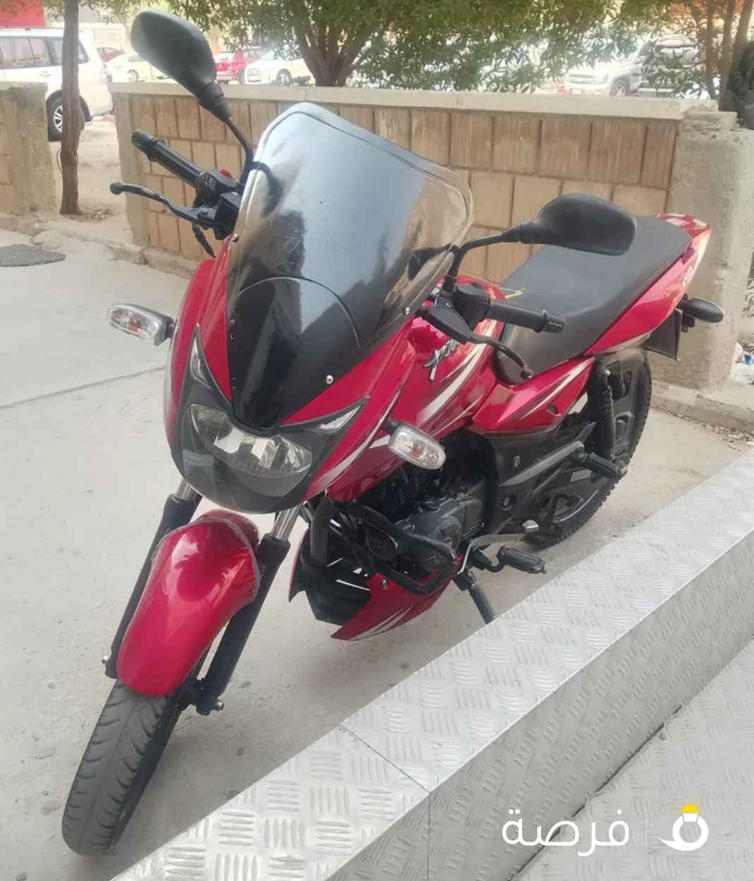 Kawasaki pulsar 150cc running condition no issue and the engine same like brand new