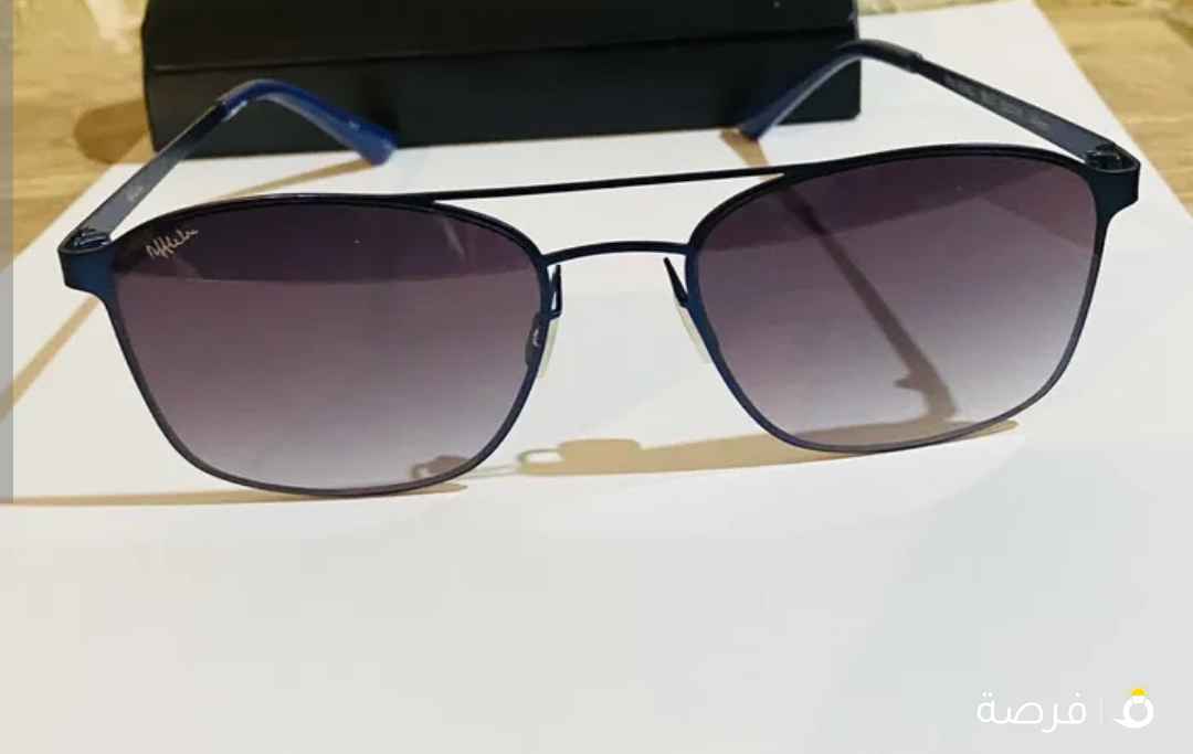 للبيع نظاره اصليه استعمال خفيف