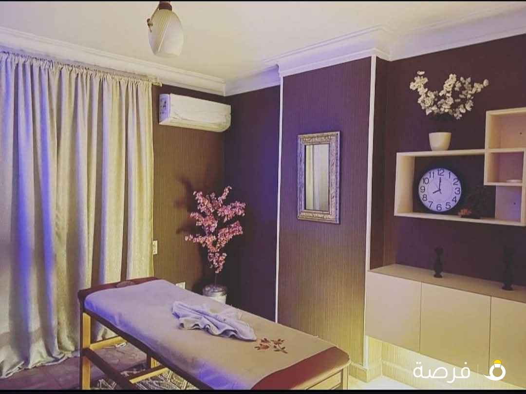 كابتن ومدلك مساج وتفريك وحمام مغربي وحمام كريم وبخار وحلاقة حياكم