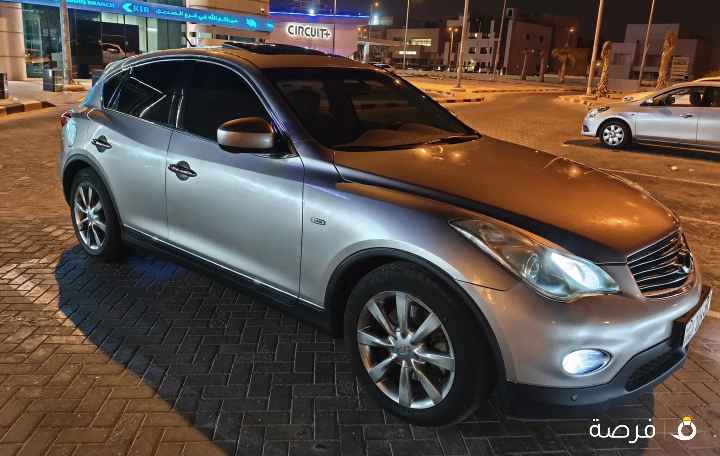 للجادين فقط أنفنيتى Ex35 صبغ وكالة ممشى قليل 145 الف كم بحالة نظيفة جدا شرط الفحص بالكامل.