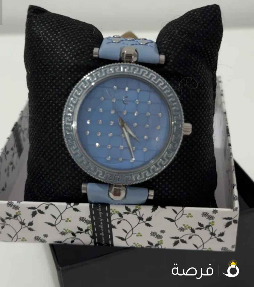 للبيع ساعات مقاسات صغيره