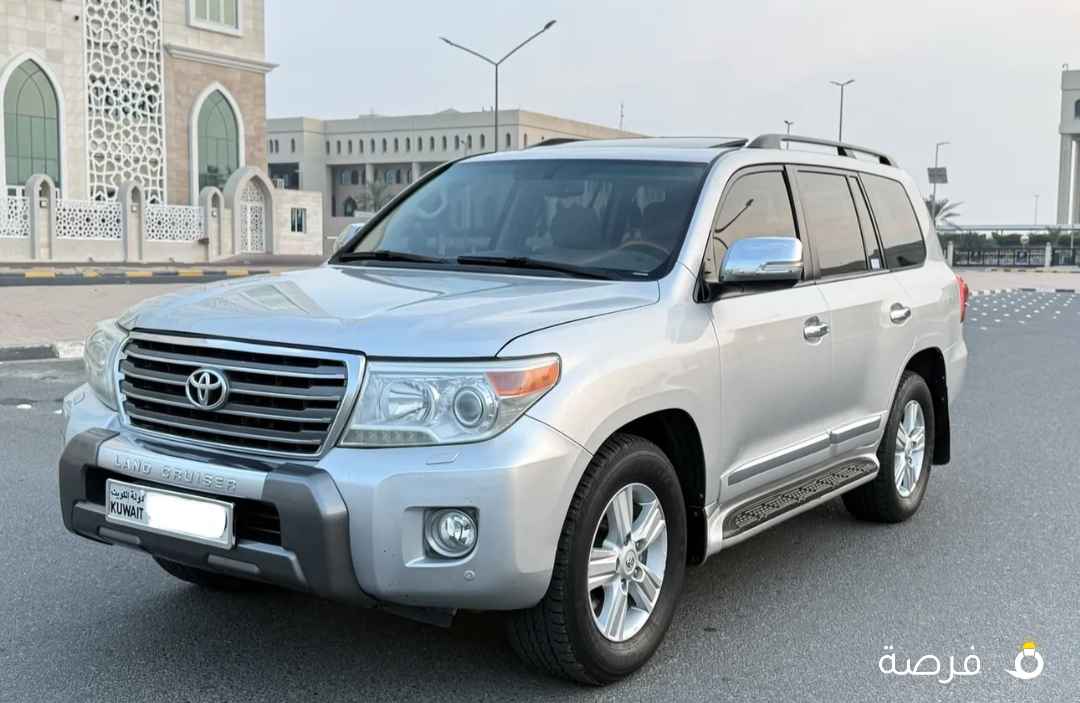 لاندكروزر الساير GXR