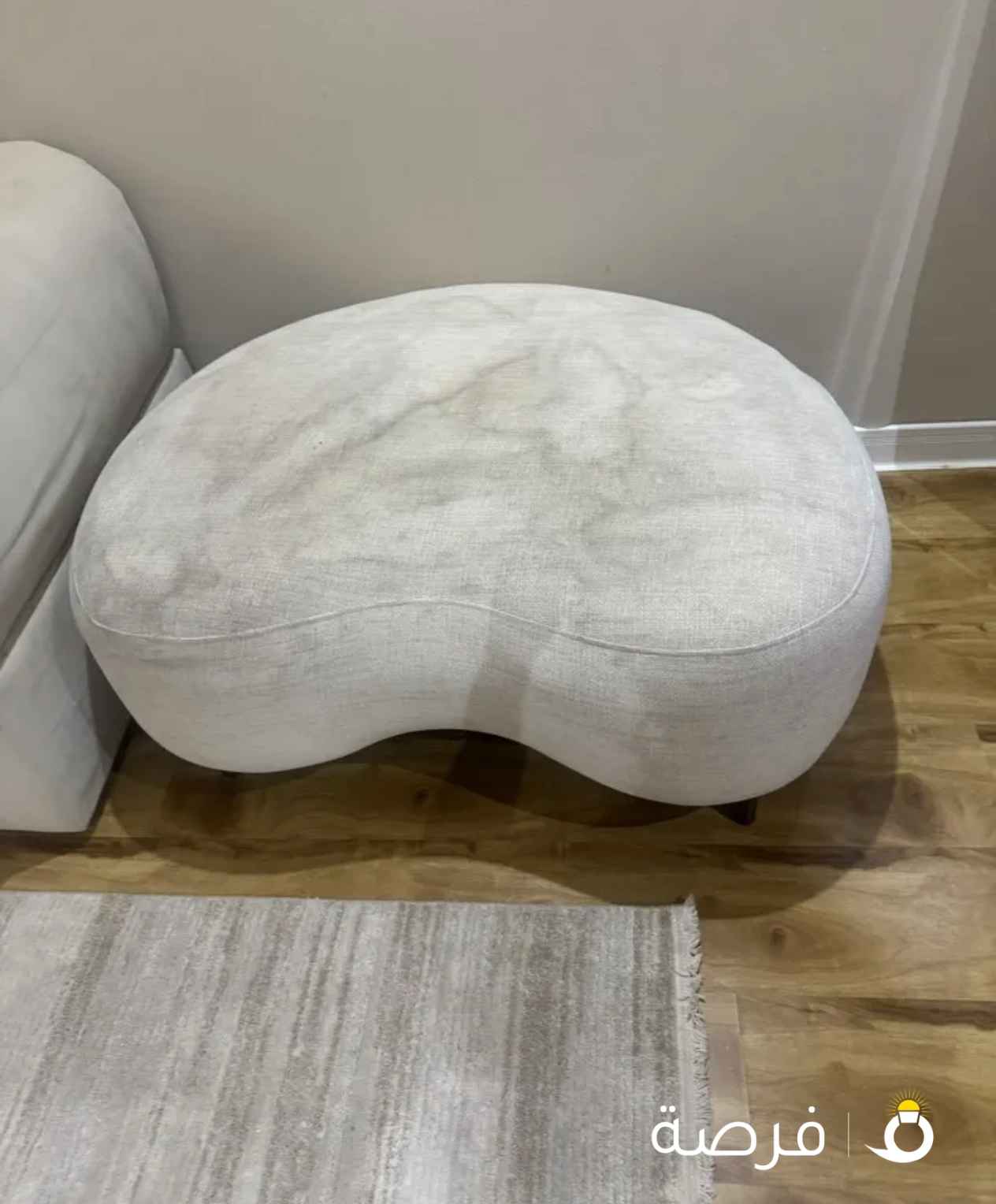 كرسي مستخدم للبيع