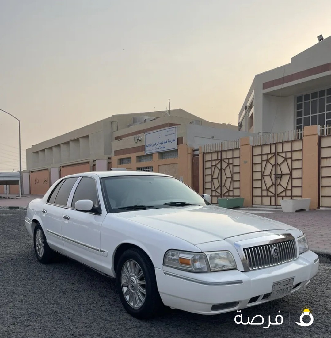 للبيع فورد ماركيز 2008 LS الفل