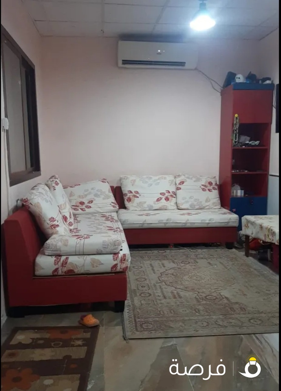 months flat rent Khaitan block 10