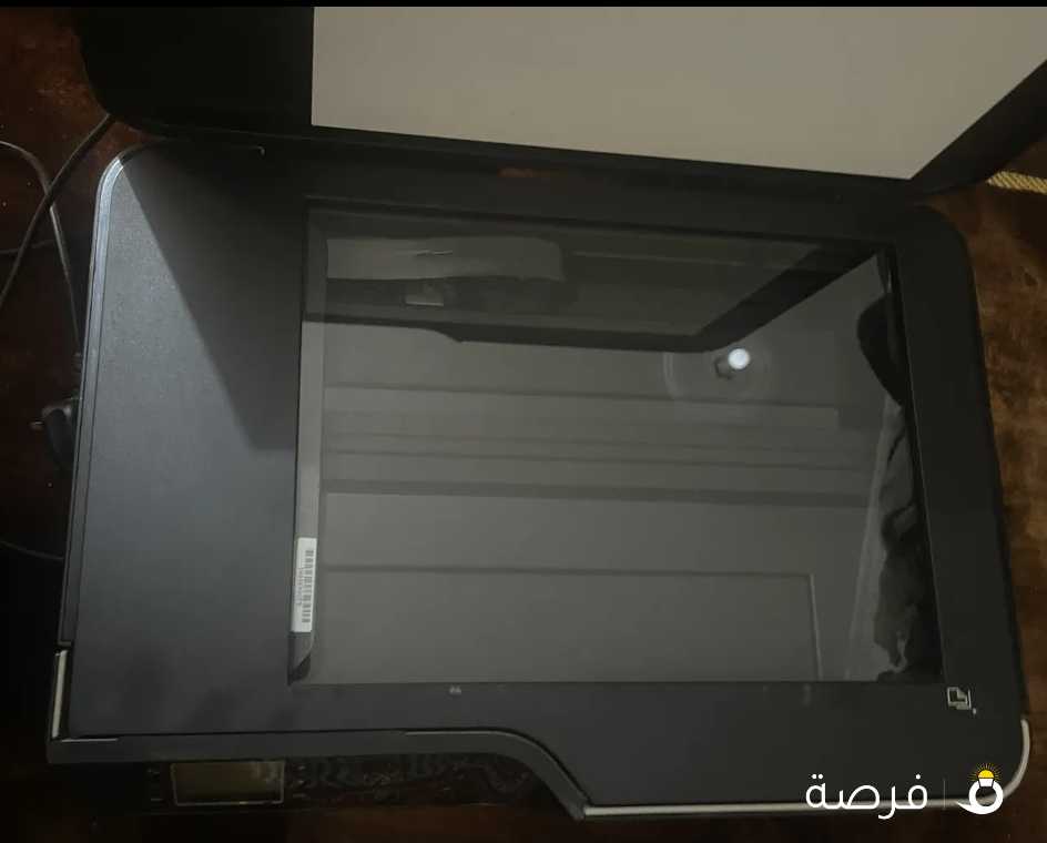 مكينه طباعه hp للبيع بسعر مناسب قابل للمساومه بالمعقول