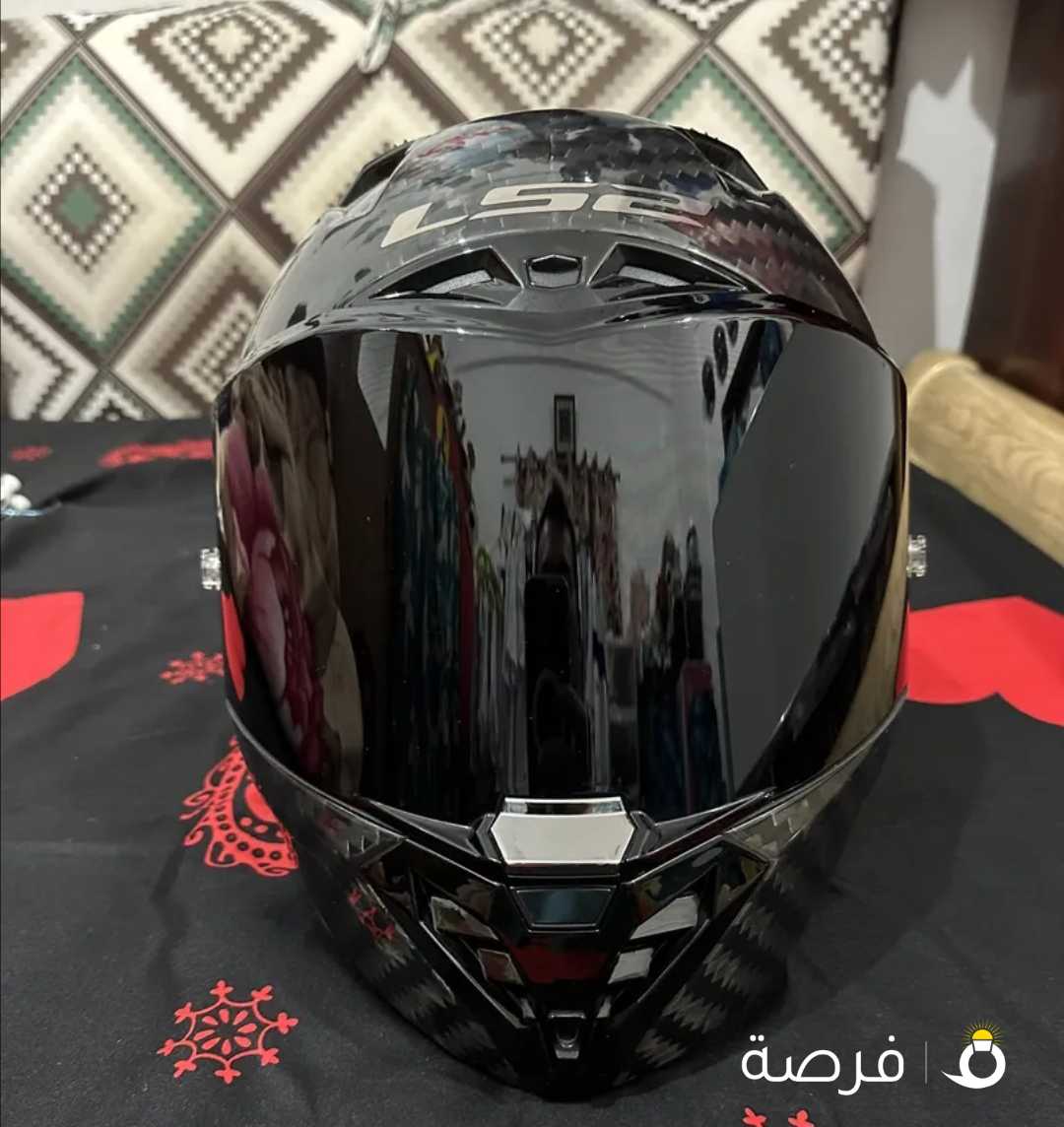 LS2 THUNDER CARBON FIBER HELMET