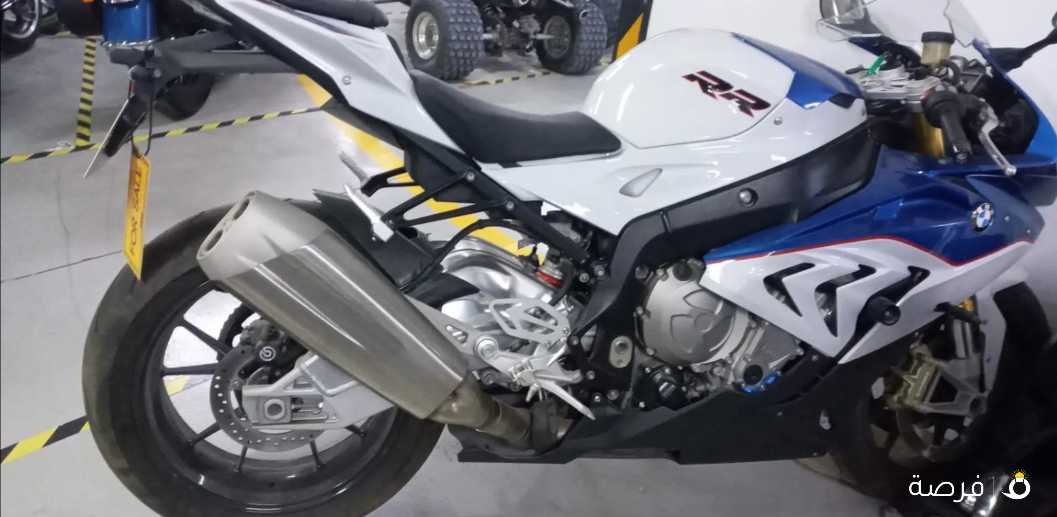 اقرا الوصف BMW 1000RR