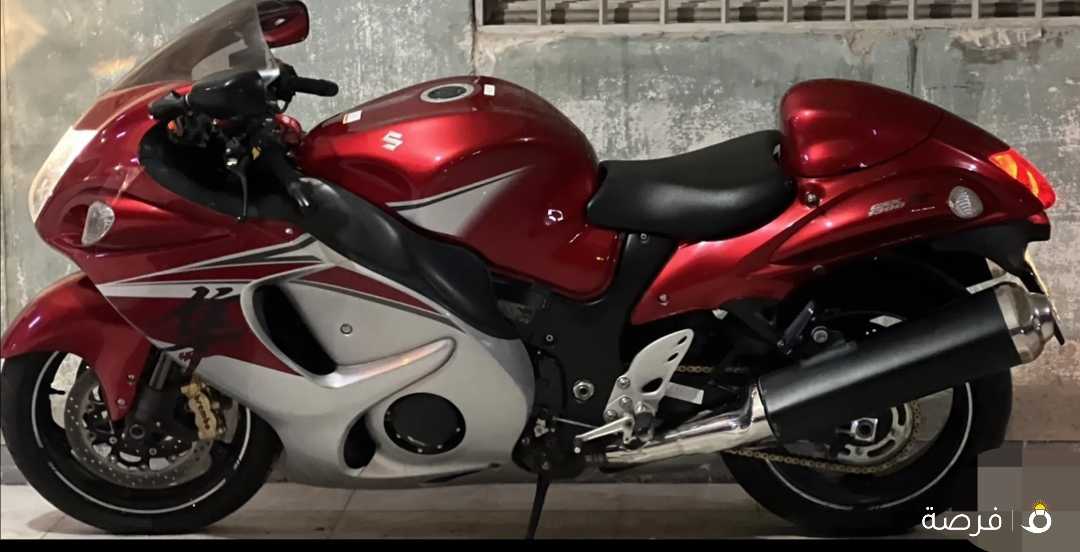 Suzuki Hayabusa 2016. Red Siver colour combination. Stock.