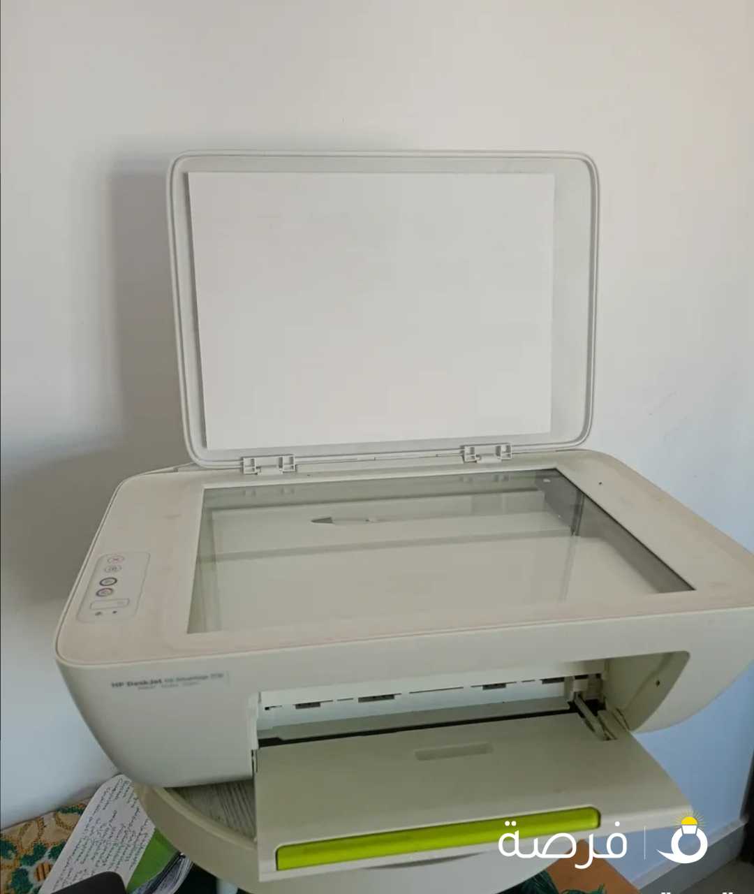 عرض خاص: طابعتين (desk jet ink 3790 مع علبة حبر)+(desk jet ink 2136)+ كابل VGA