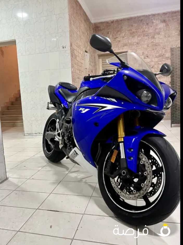 Yamaha R1 2010 (Racing Blue Edition)