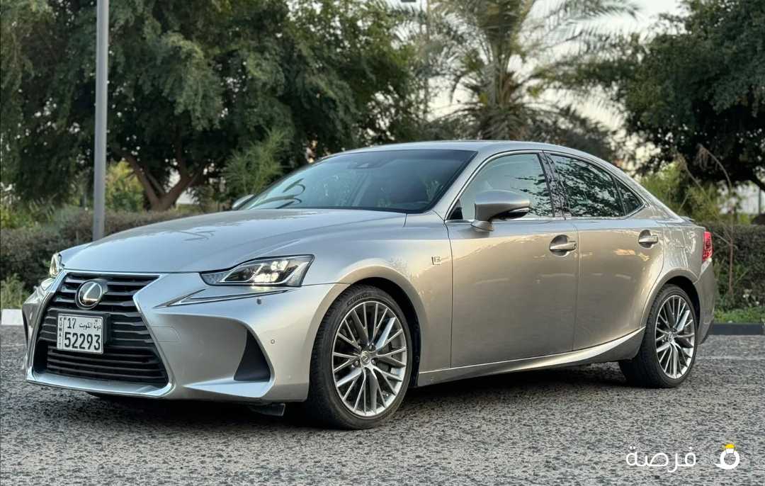 لكزس is350 / FSport موديل 2019 / كامل المواصفات