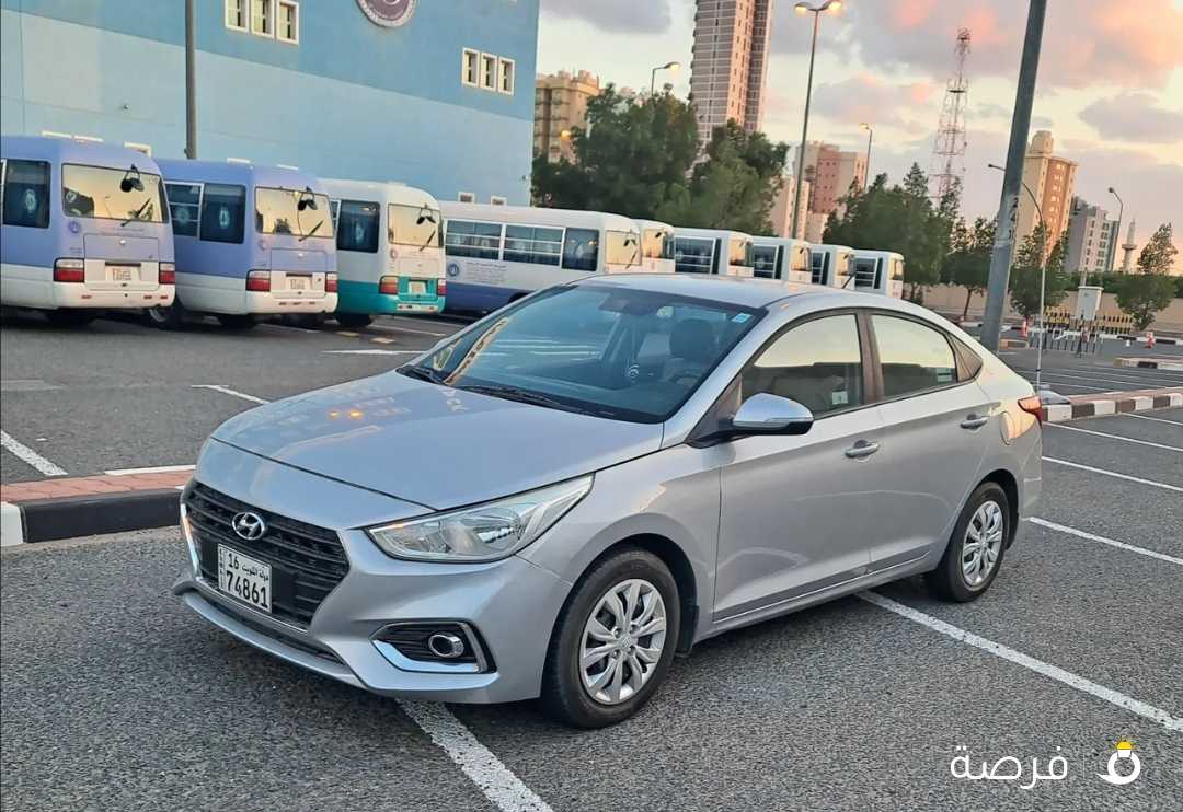 Hyundai Accent - 2019 Silver