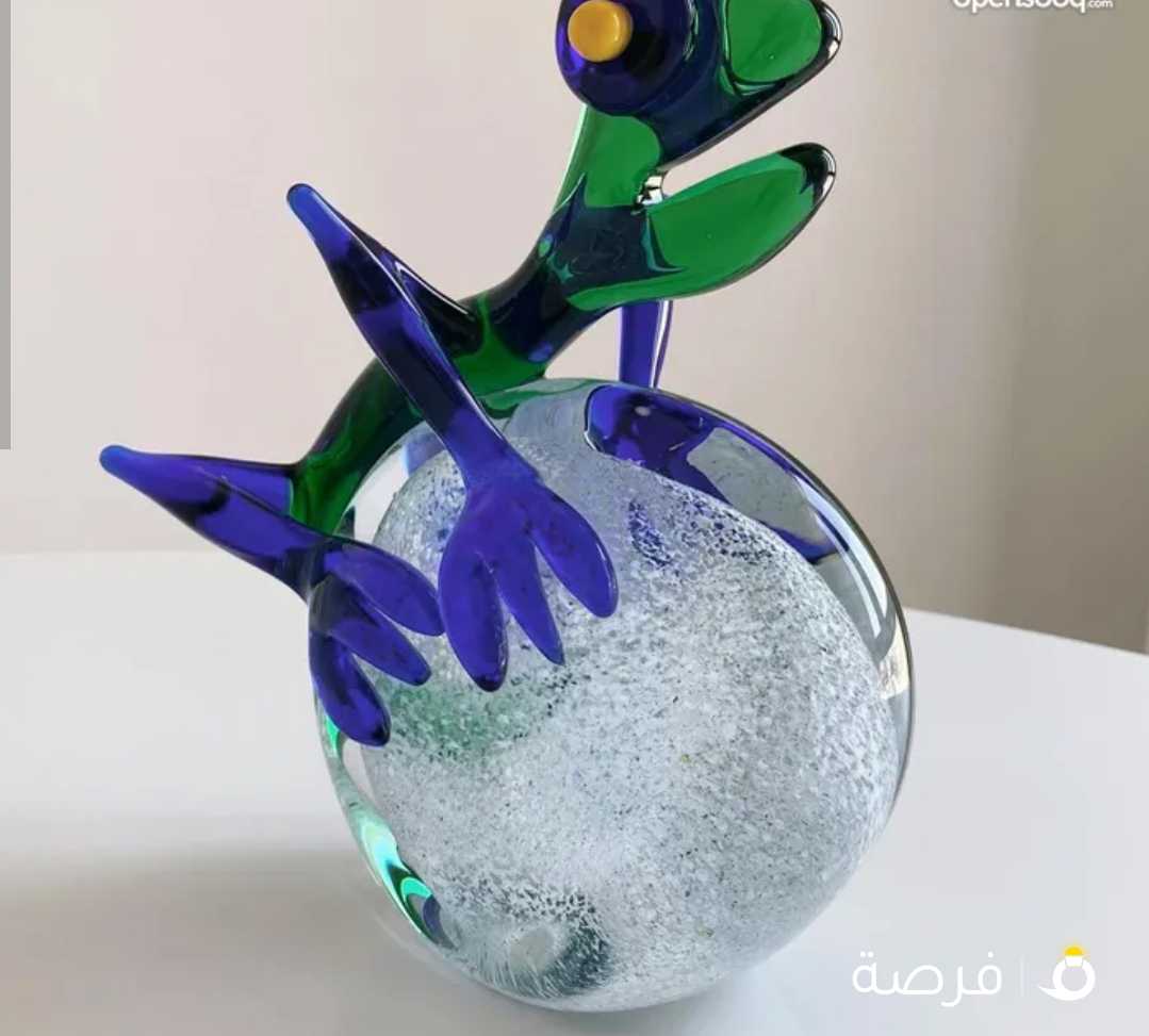 تمثال زجاج Glass sculptor