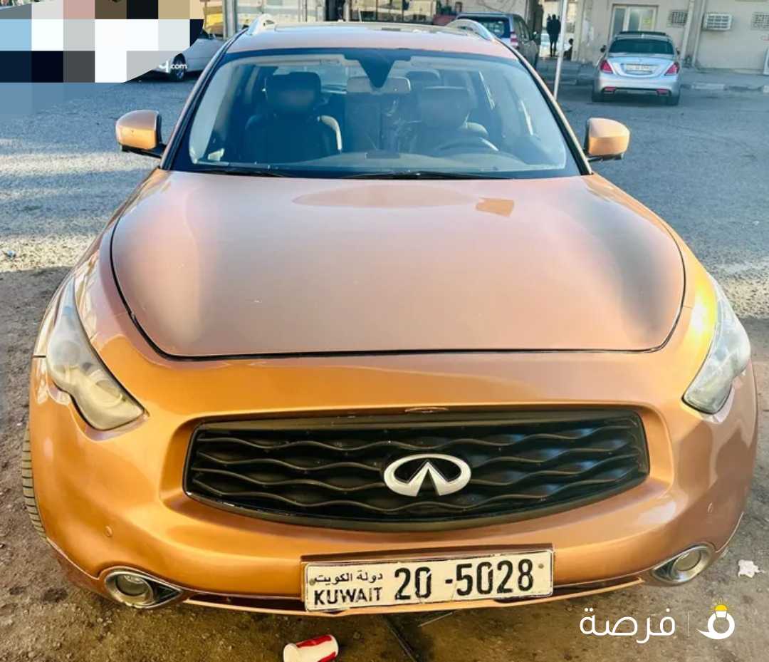 انفينيتى FX50S موديل 2009 بحالة نظيفه