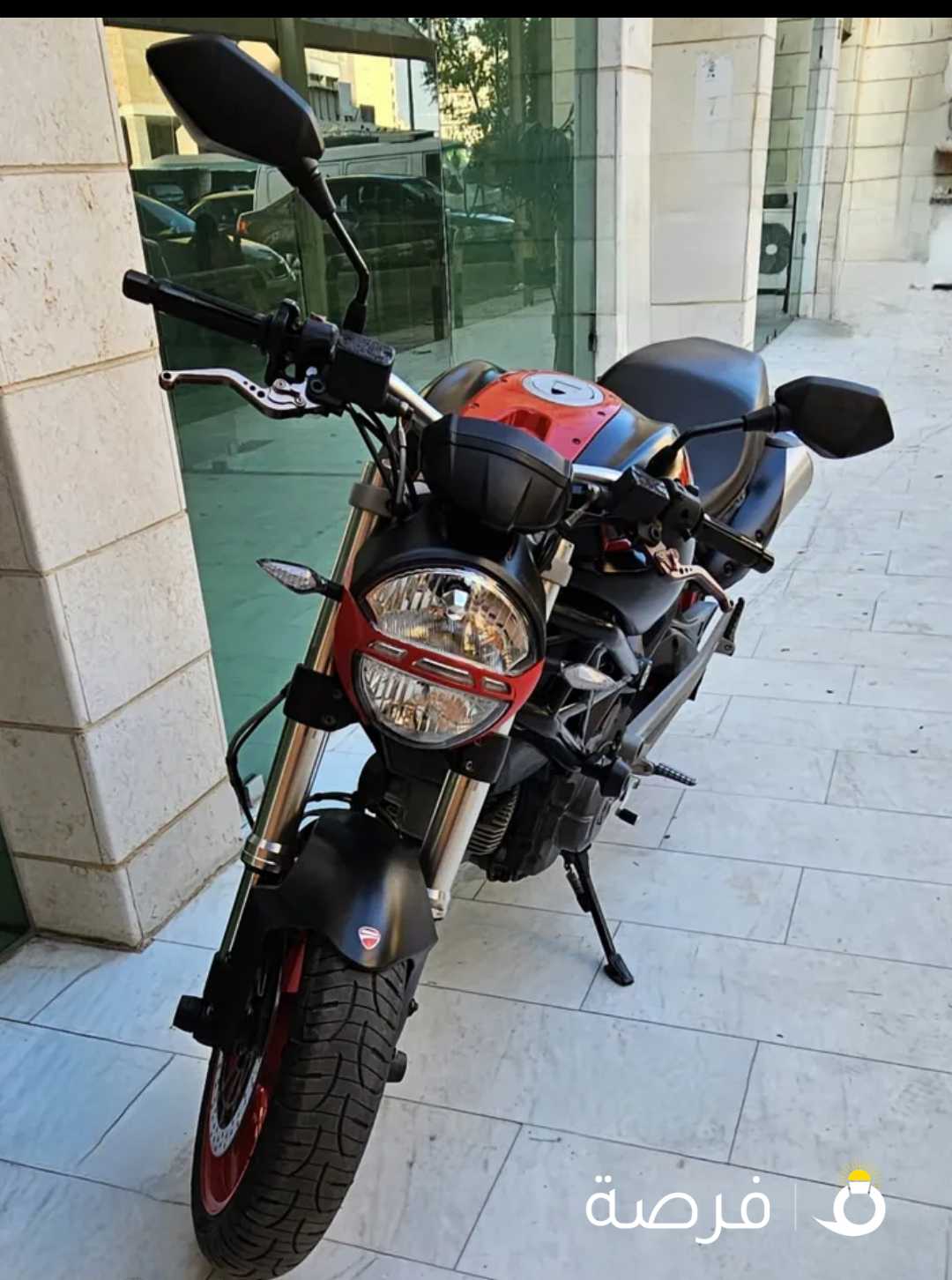 Ducati monster 696