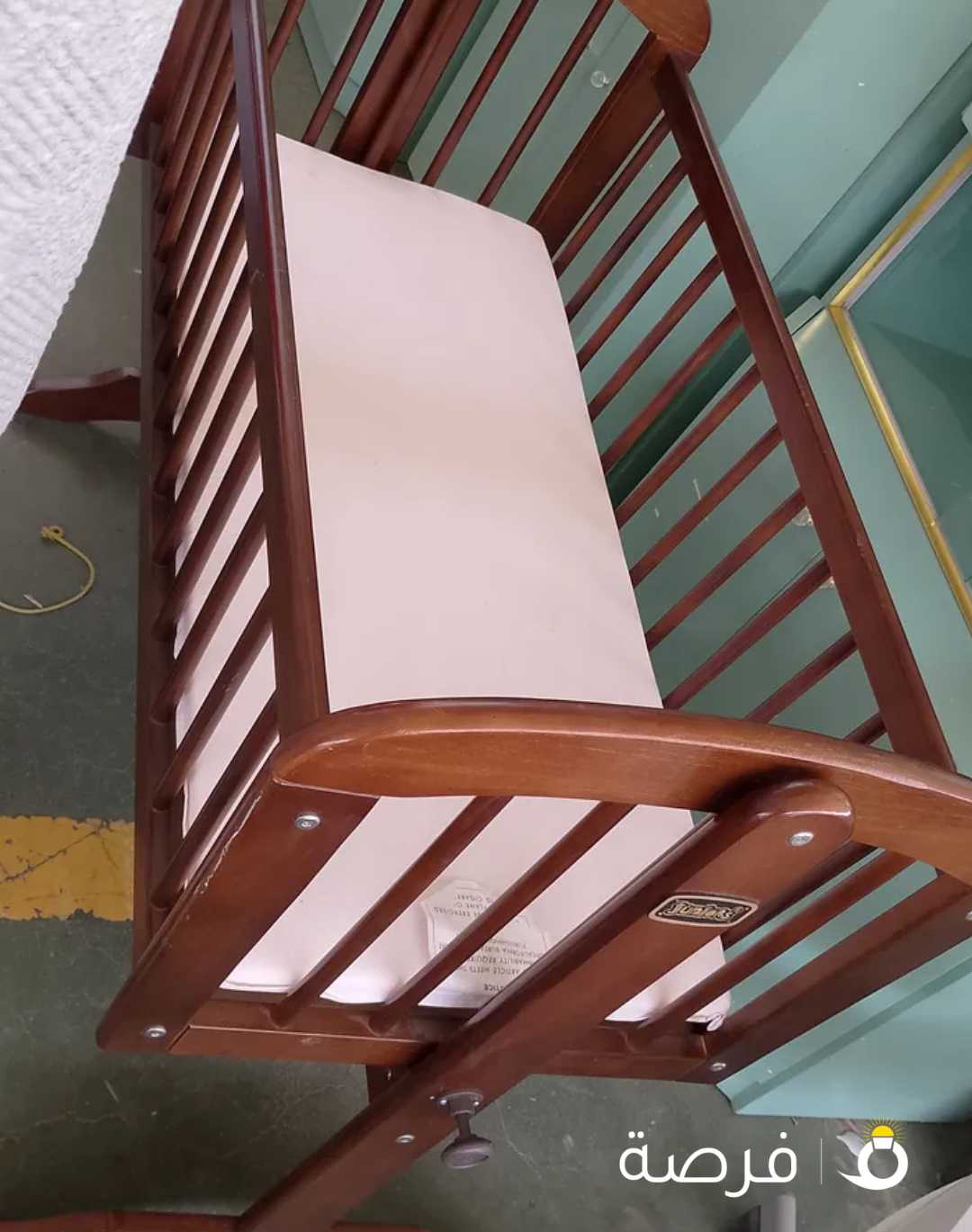 Rocking baby bed