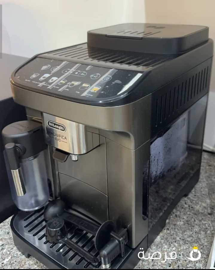 مكينة Delonghi coffee machine