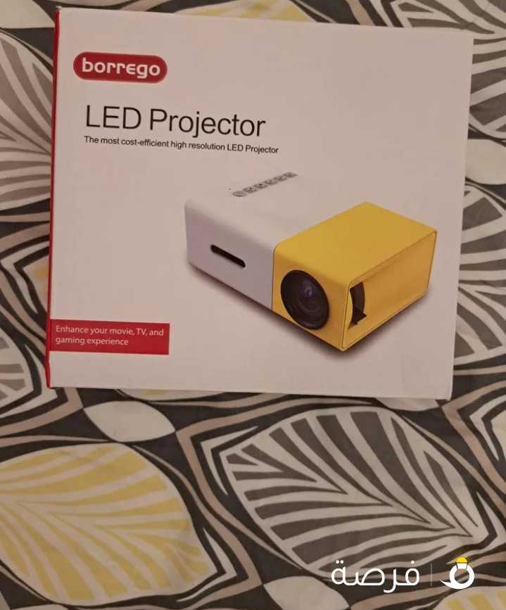 new, only box opened, projector for sale