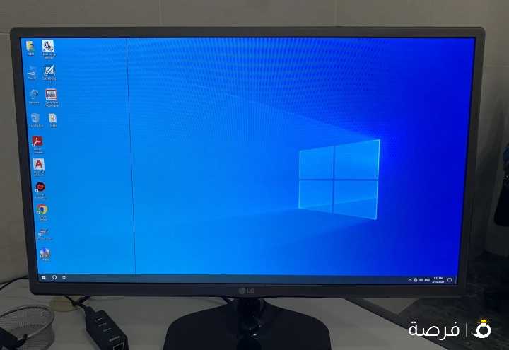 شاشة كمبيوتر 24 انش LG - HDMIبها خط بالشاشه