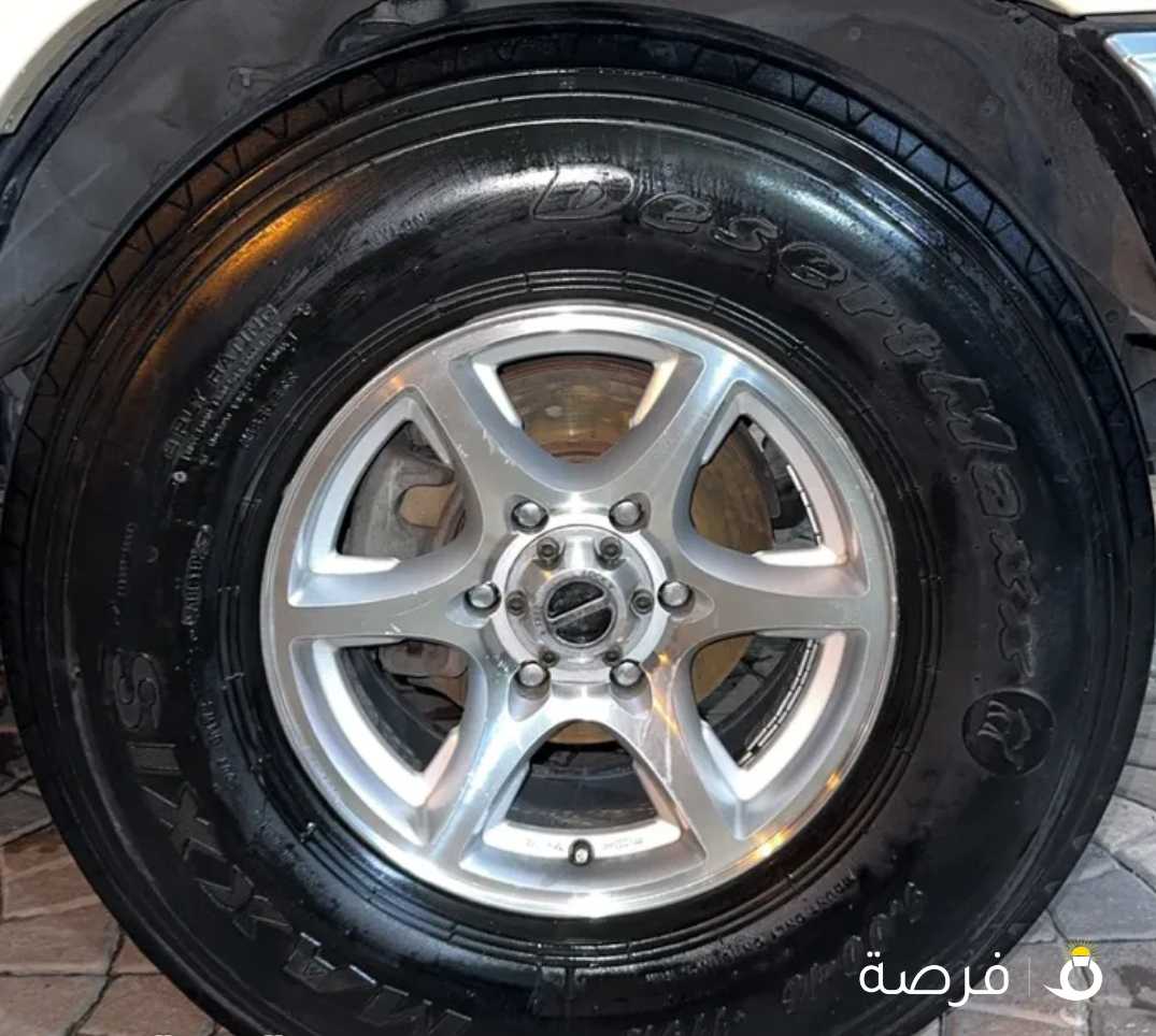 للبيع 4 بوالين 16/900 نظاف اصلي