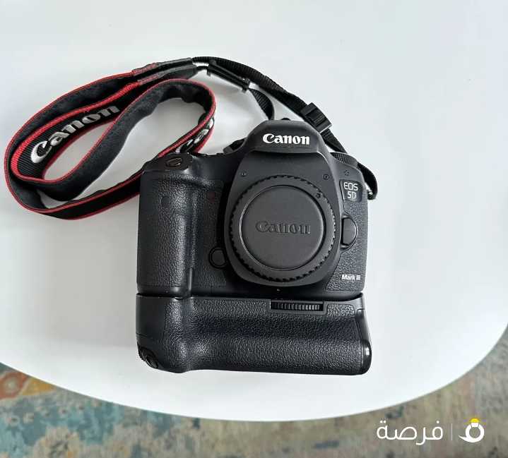 Used Canon EOS 5D Mark III in Good Condition for Sale